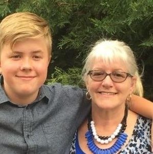 Meet your Posher, Robyn